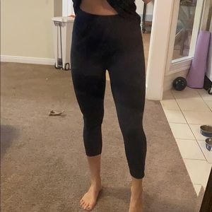 Charcoal gray lululemon leggings